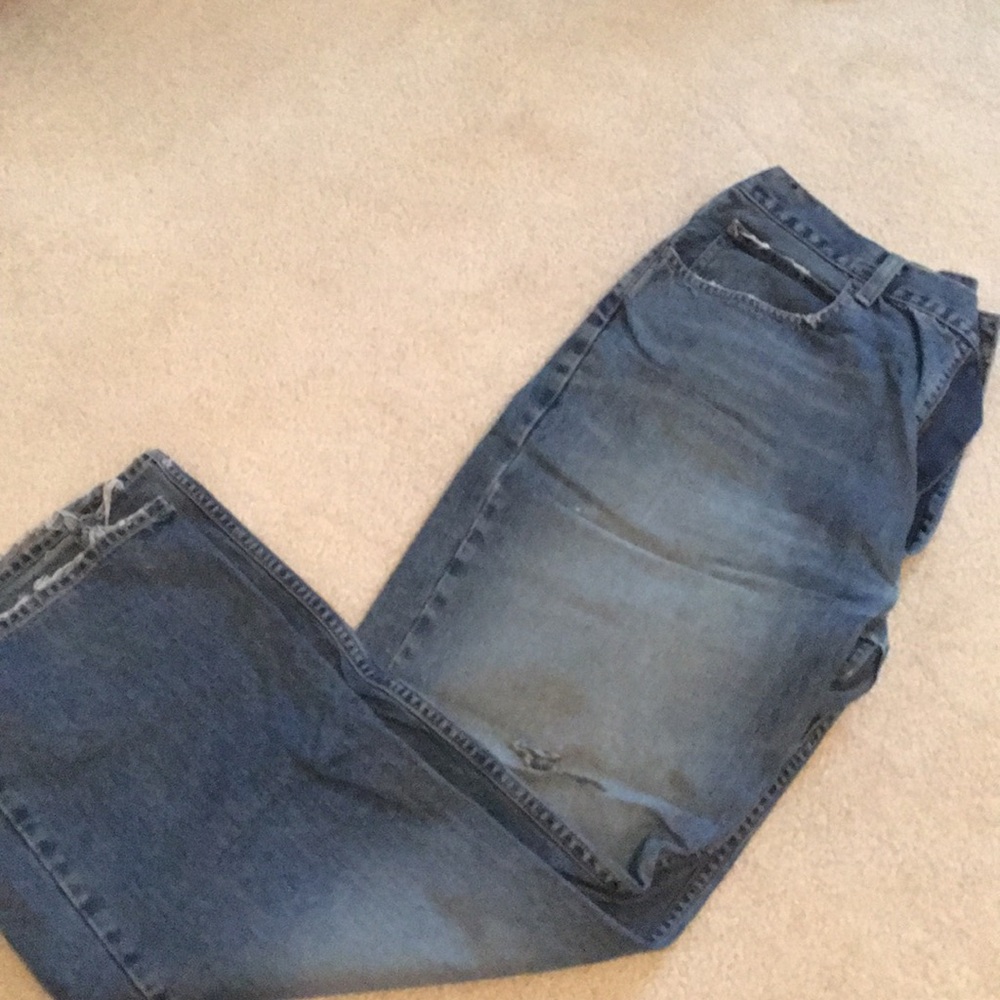 American Eagle distressed relaxed fit jeans 36x32